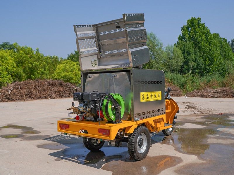 不銹鋼后掀背電動(dòng)三輪高壓清洗車(chē)(800L)Q4